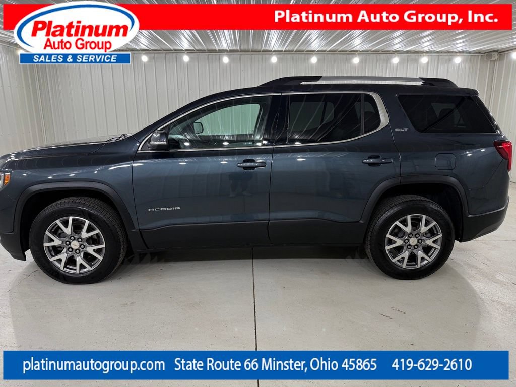 Used 2020 GMC Acadia SLT FWD image 2