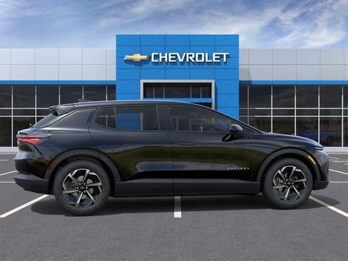 New 2026 Chevrolet Equinox EV LT FWD image 34