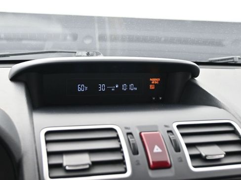 Used 2016 Subaru Crosstrek 2.0i Limited image 21