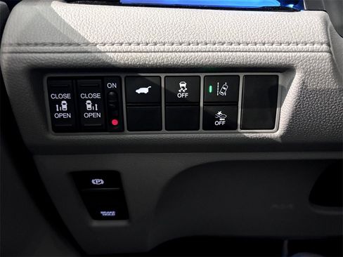 Used 2020 Honda Odyssey EX-L image 28