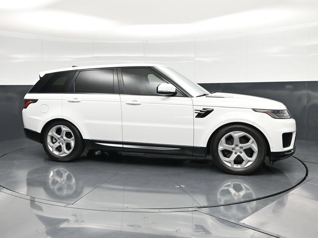 Used 2018 Land Rover Range Rover Sport HSE AWD/4WD image 4
