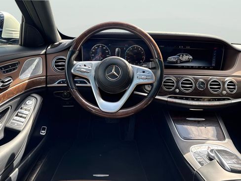 Used 2018 Mercedes-Benz S 560 4MATIC Sedan image 21