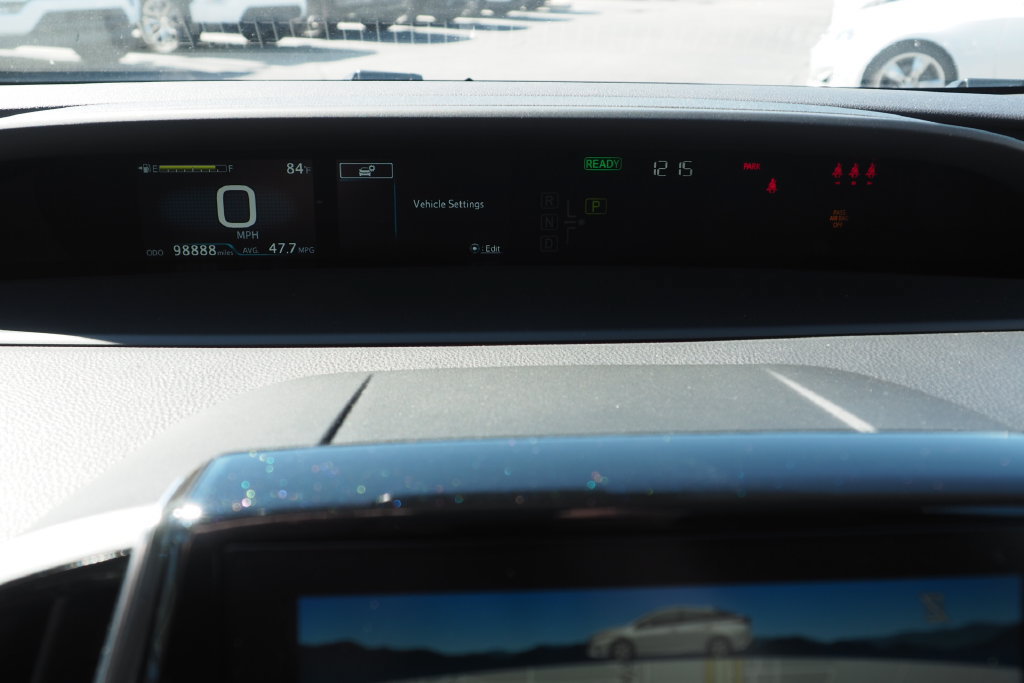 Used 2022 Toyota Prius Prime XLE FWD image 25