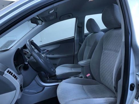 Used 2009 Toyota Corolla LE FWD image 19