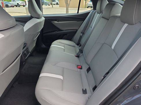 Used 2026 Toyota Camry SE w/ Convenience Package FWD image 11