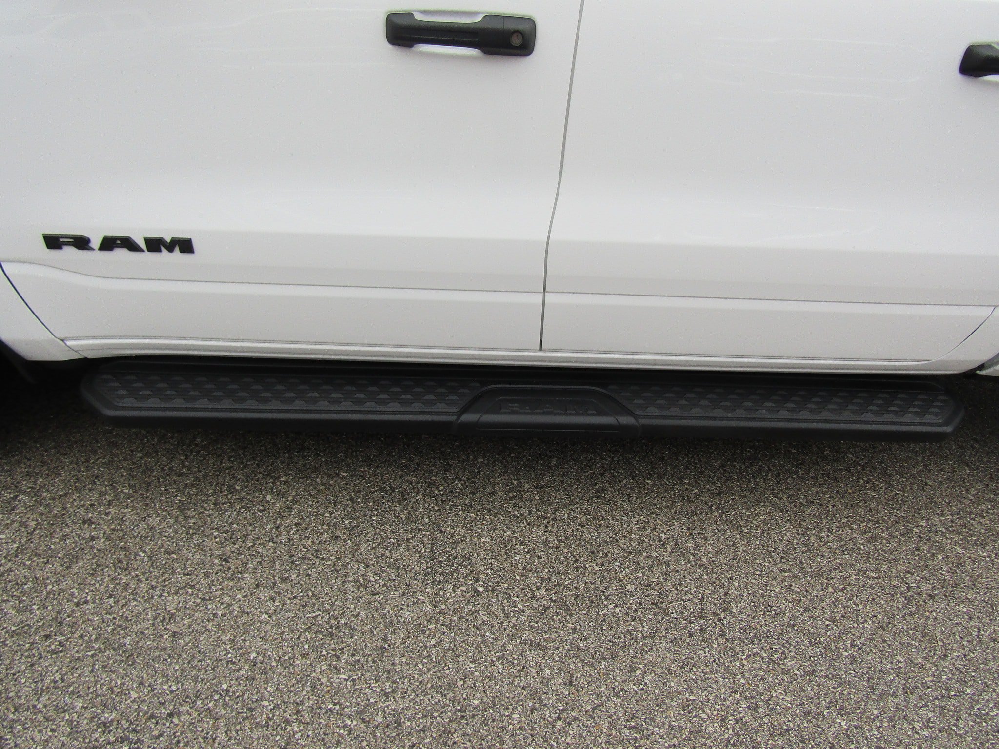 Used 2025 RAM 1500 Tradesman w/ Night Edition AWD/4WD image 13