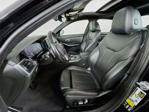 Used 2022 BMW 330i xDrive Sedan w/ Premium Package 2 image 25