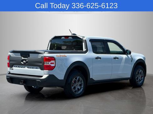 Used 2025 Ford Maverick XLT w/ XLT Luxury Package AWD/4WD image 5