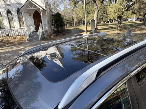 Used 2017 Nissan Rogue SL w/ SL Premium Package image 9