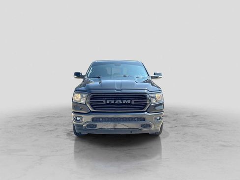 Used 2019 RAM 1500 Big Horn AWD/4WD image 9