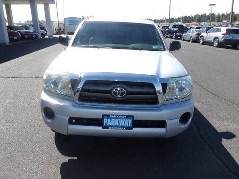 Used 2010 Toyota Tacoma 2WD Access Cab w/ SR5 Pkg #2 image 8