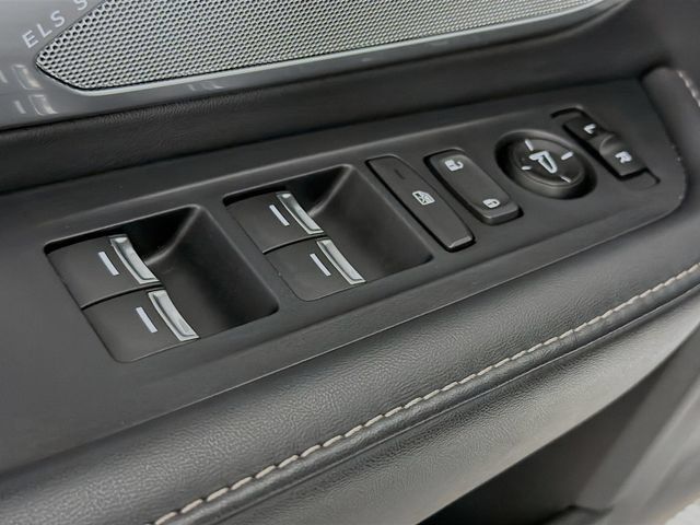 Used 2024 Acura RDX w/ Technology Package AWD/4WD image 19