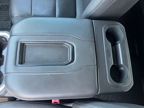 Used 2021 Chevrolet Silverado 1500 LT Trail Boss w/ Convenience Package II AWD/4WD image 29