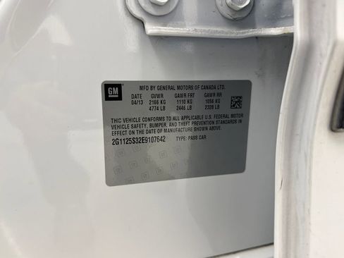 Used 2014 Chevrolet Impala LT w/ Convenience Package image 23