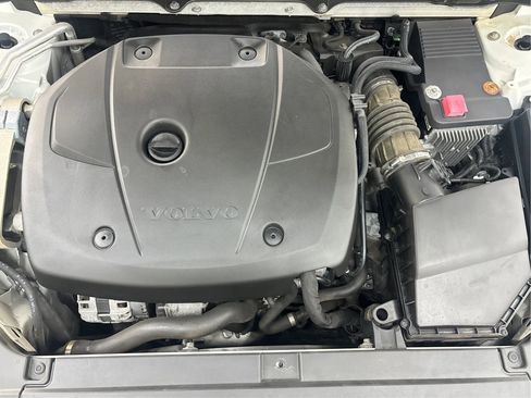 Used 2018 Volvo S90 T6 Inscription image 31