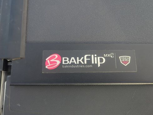 Used 2015 GMC Sierra 1500 SLE w/ SLE Value Package image 8