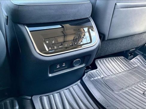 New 2026 INFINITI QX80 Luxe AWD/4WD image 34