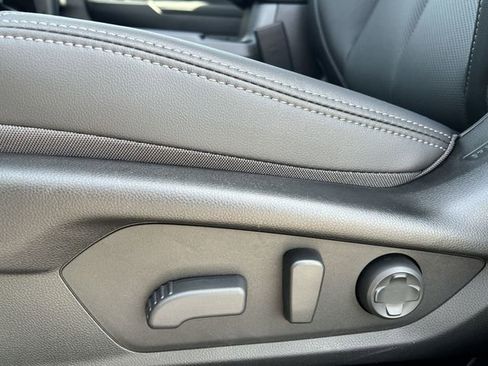 New 2026 Subaru Outback Touring XT image 30