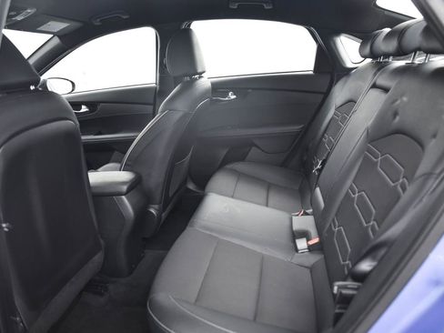 Used 2022 Kia Forte GT-Line image 12