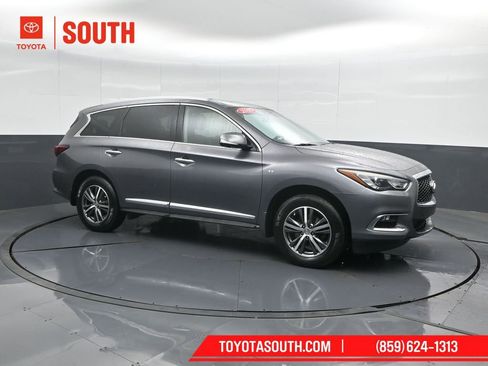 Used 2017 INFINITI QX60 Luxe w/ Premium Plus Package AWD/4WD image 4