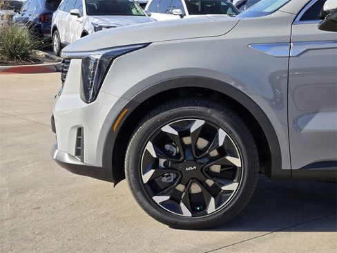 New 2026 Kia Sorento SX image 5