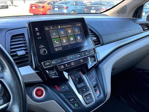 Used 2018 Honda Odyssey EX-L image 22