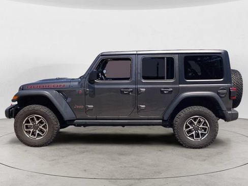 Certified 2025 Jeep Wrangler Unlimited Rubicon AWD/4WD image 2