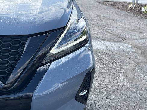 Used 2023 Nissan Murano SV w/ SV Midnight Edition Package AWD/4WD image 12