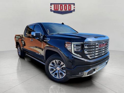 Used 2022 GMC Sierra 1500 Denali image 1