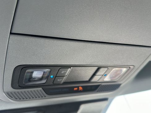 Used 2025 Ford F150 XLT w/ Equipment Group 301A Standard image 27