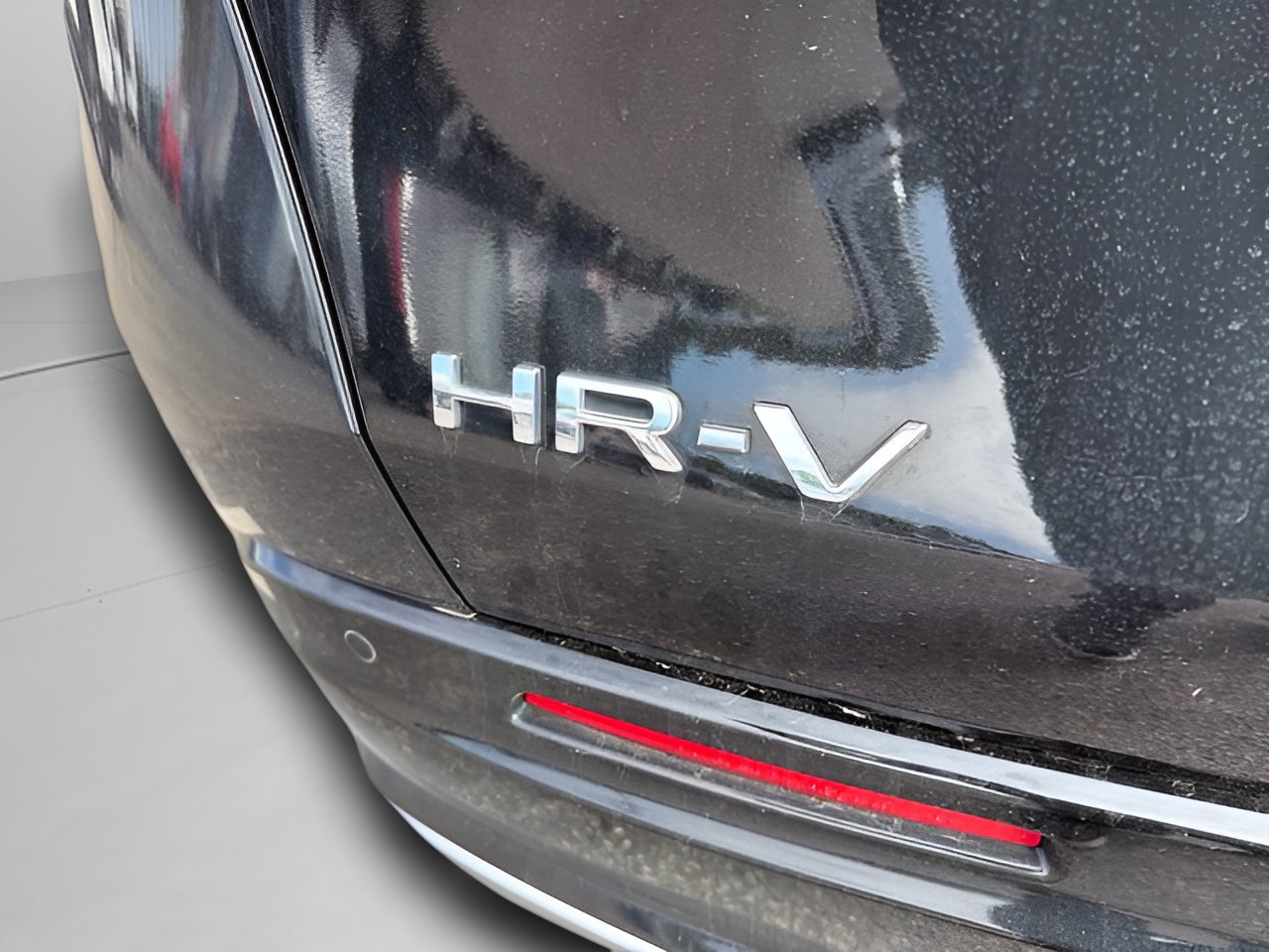 Used 2024 Honda HR-V EX-L image 11