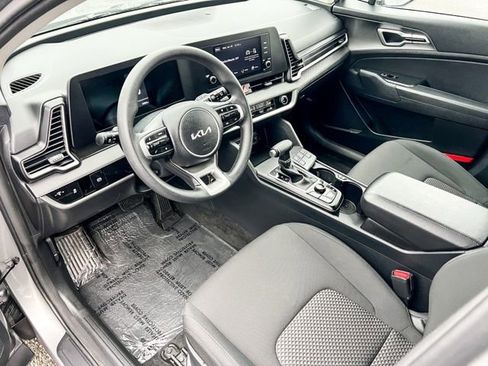 Certified 2024 Kia Sportage LX image 16