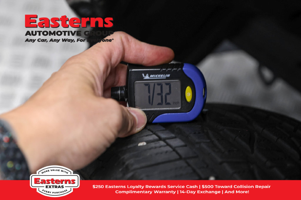 Used 2025 Toyota Tacoma SR RWD image 24