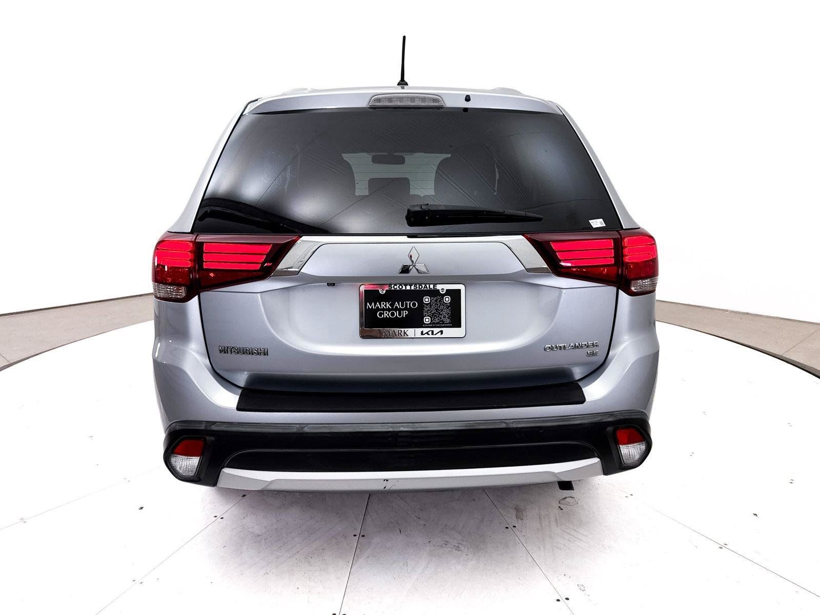 Used 2016 Mitsubishi Outlander SE FWD image 10