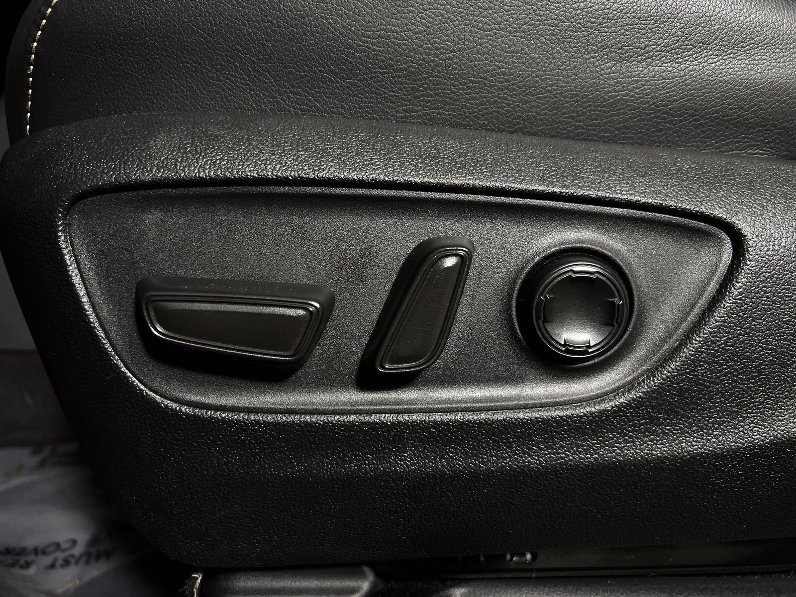 Certified 2025 Toyota Sienna Platinum FWD image 14