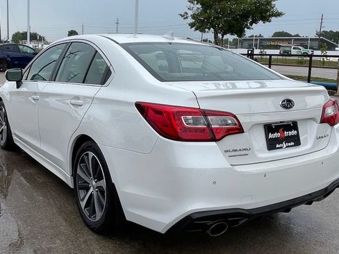 Used 2018 Subaru Legacy 2.5i Limited AWD/4WD image 3