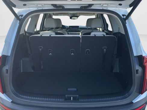 Used 2022 Kia Telluride EX w/ EX Premium Package FWD image 9