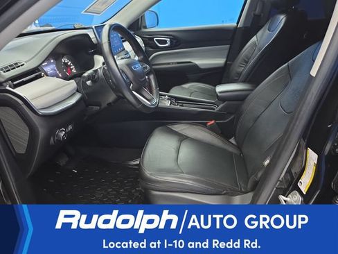 Used 2022 Jeep Compass Limited AWD/4WD image 9
