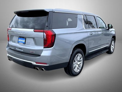 Certified 2025 GMC Yukon XL Denali AWD/4WD image 5