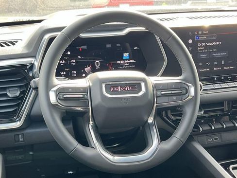 New 2026 GMC Canyon Elevation image 12