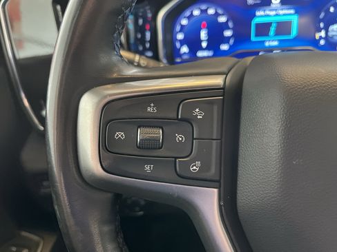 Used 2025 Chevrolet Silverado 1500 LT RWD image 17