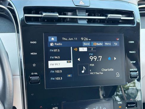 Used 2023 Hyundai Tucson SEL w/ Convenience Package FWD image 11