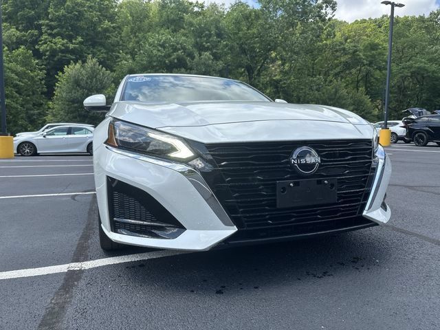 Used 2023 Nissan Altima 2.5 SL AWD/4WD image 10