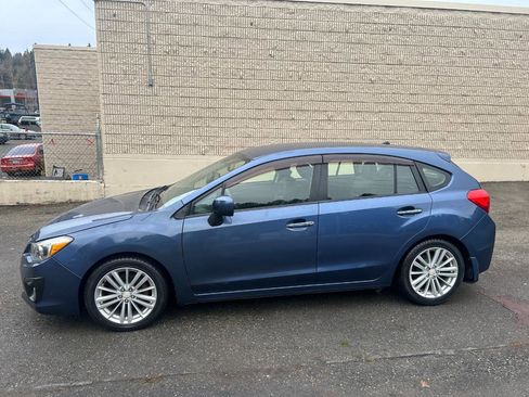 Used 2013 Subaru Impreza 2.0i Limited AWD/4WD image 8