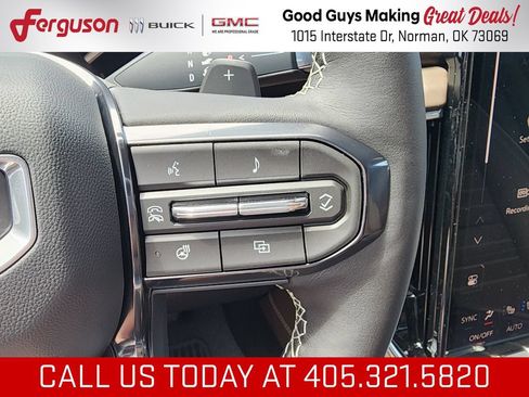 New 2026 GMC Yukon Denali Ultimate AWD/4WD image 24