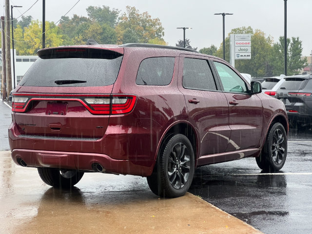 Used 2025 Dodge Durango GT AWD/4WD image 53