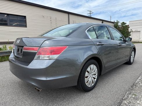 Used 2012 Honda Accord LX image 3