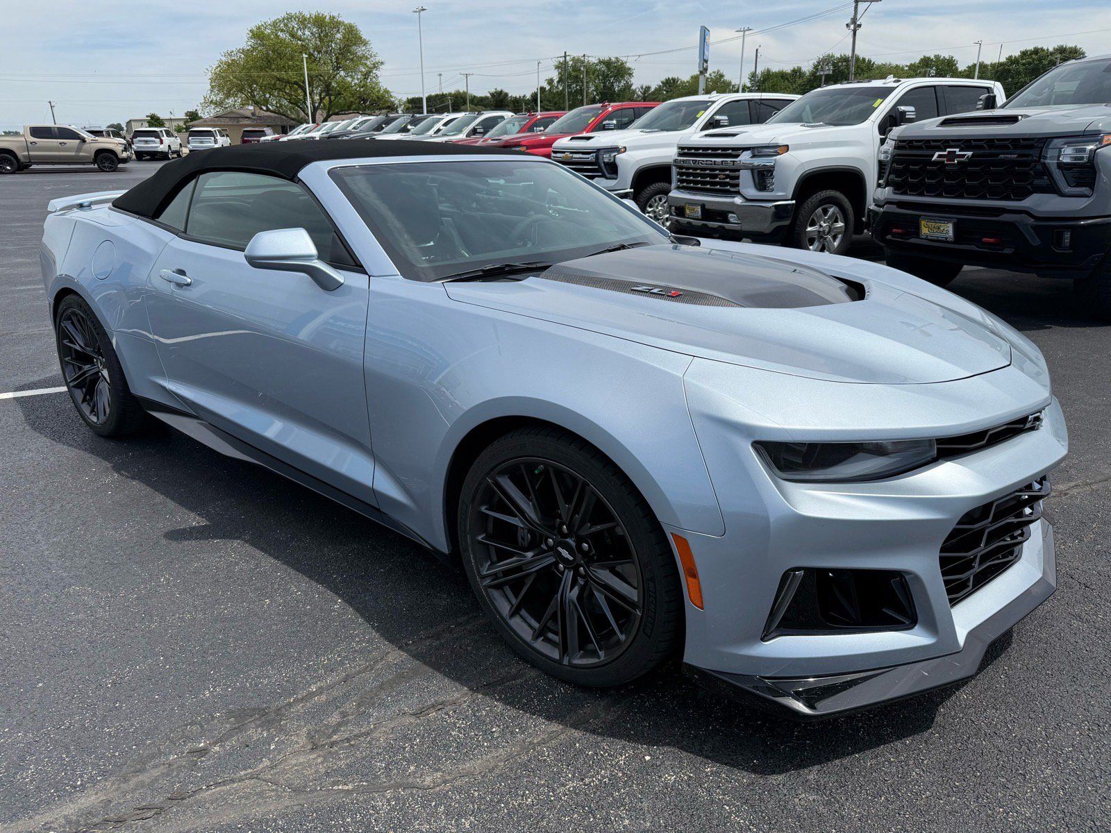 Used 2017 Chevrolet Camaro ZL1 RWD image 45