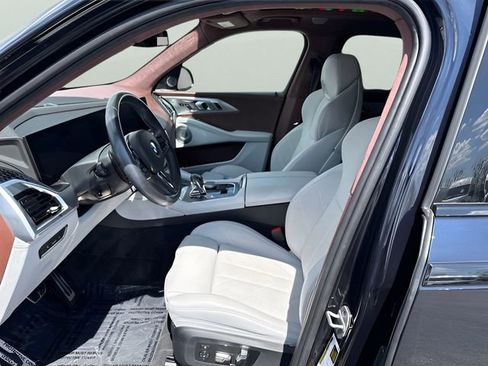 Used 2024 BMW XM AWD/4WD image 9