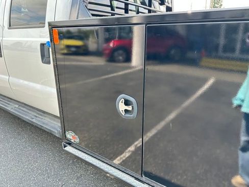 Used 2016 Ford F550 4x4 Crew Cab Super Duty image 13